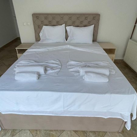 Hotel Montenegro Struga Eksteriør bilde