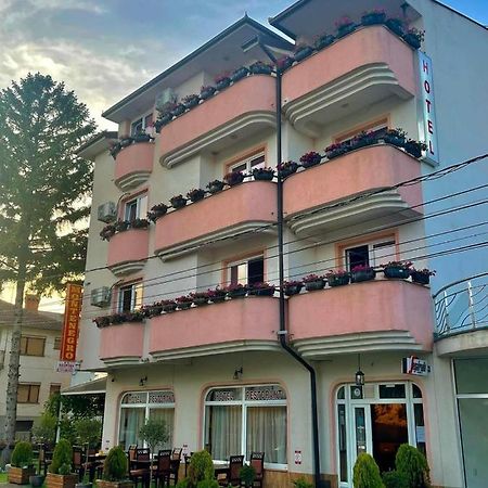 Hotel Montenegro Struga Eksteriør bilde