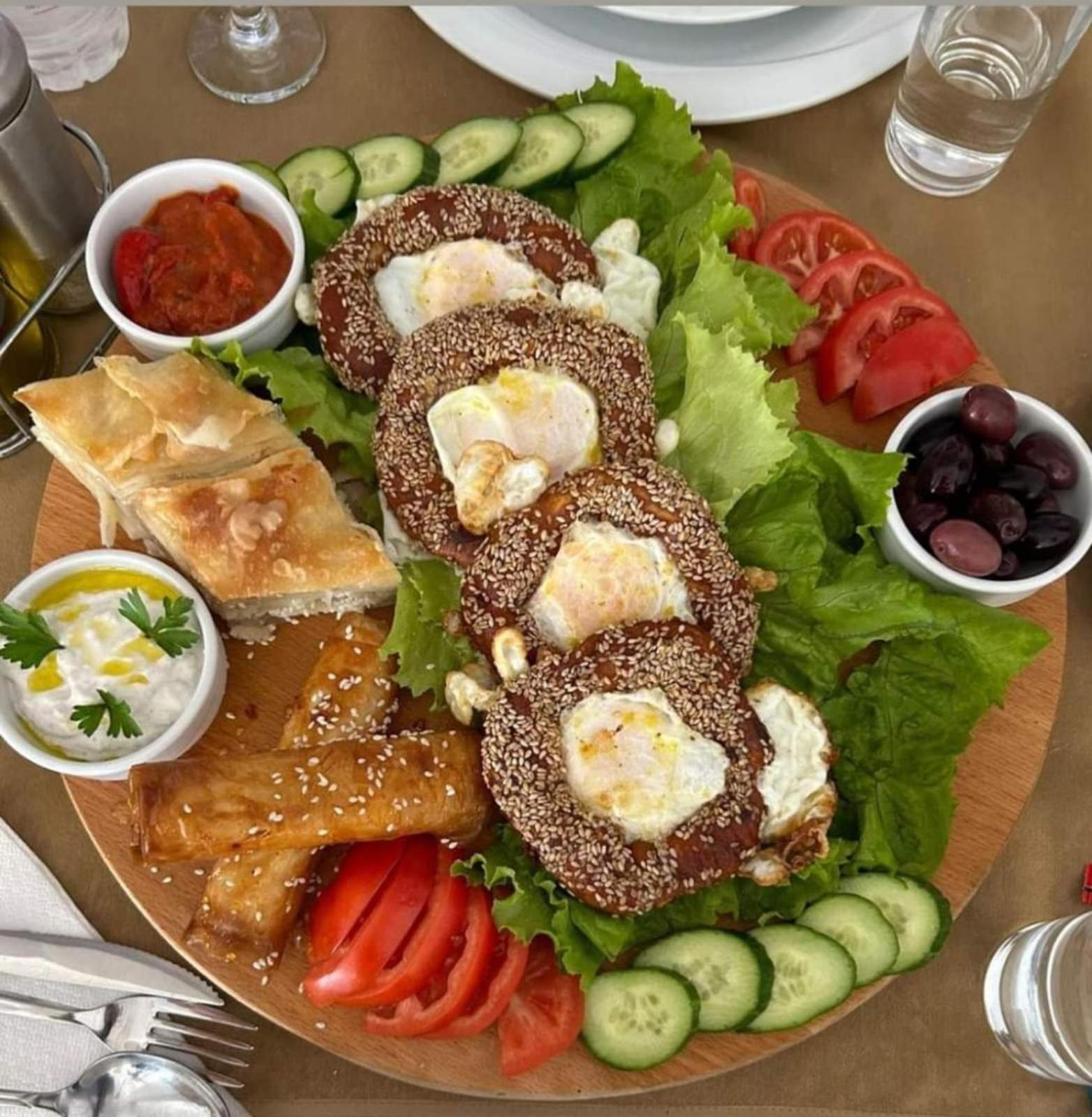 Hotel Montenegro Struga Eksteriør bilde